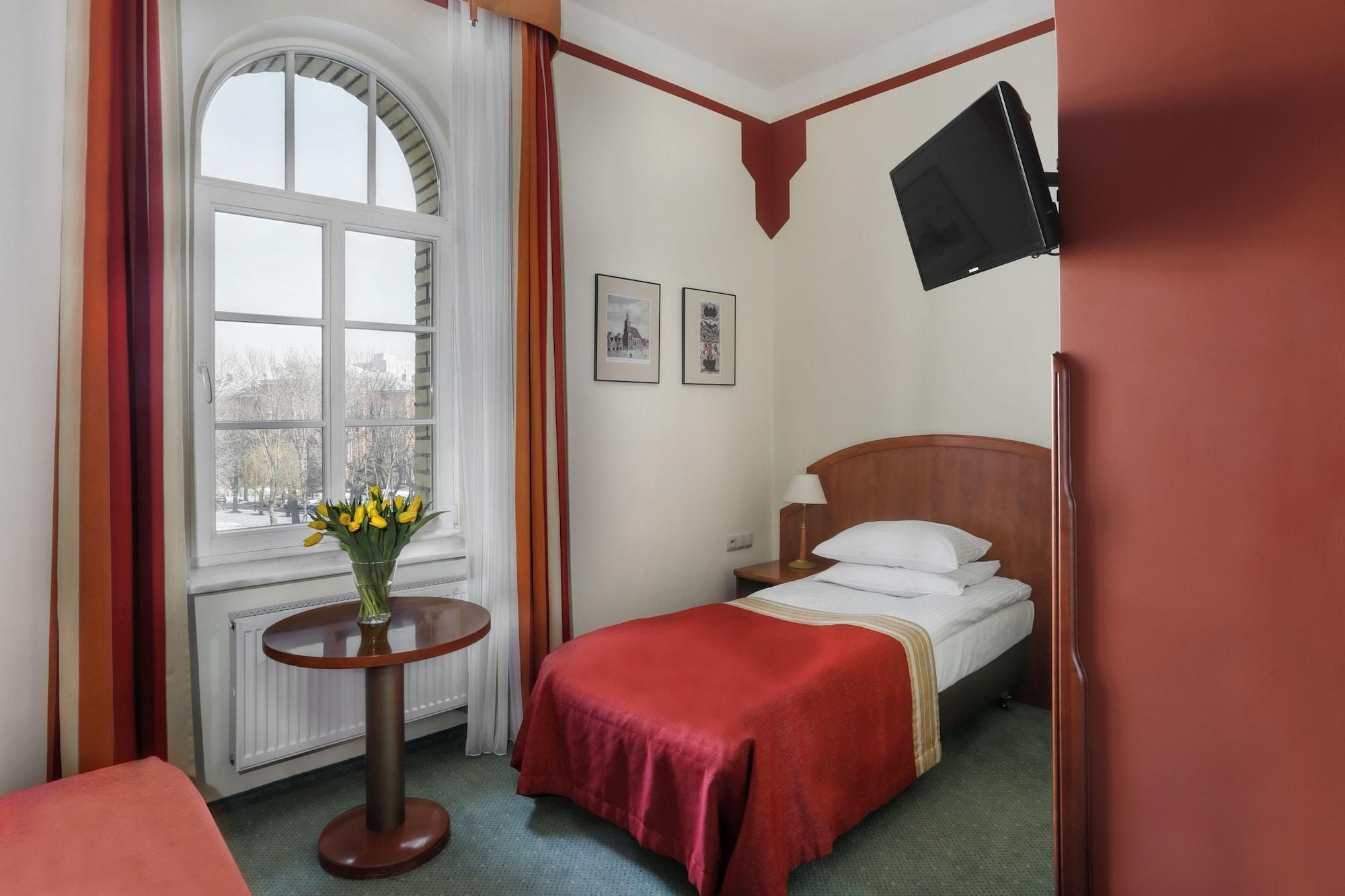 Dom Muzyka Aparthotel Gdansk Ngoại thất bức ảnh